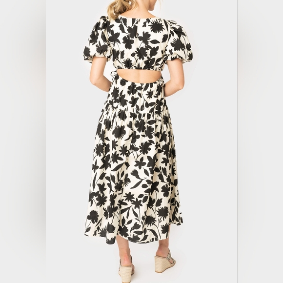 Moon River Dresses & Skirts - Moon River| Floral Cut-Out Shirred Midi | Sz L | Cottagecore, Longline, Maxi